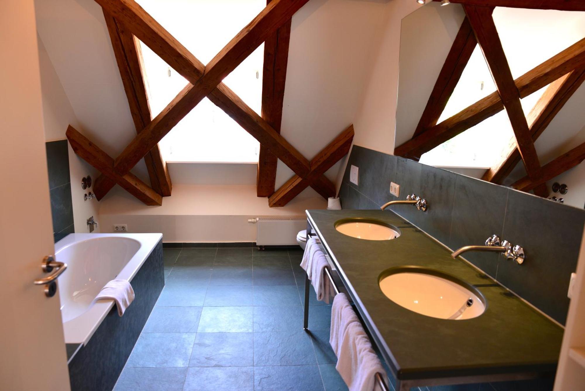 Dießen am Ammersee Hotel Maurerhansl מראה חיצוני תמונה